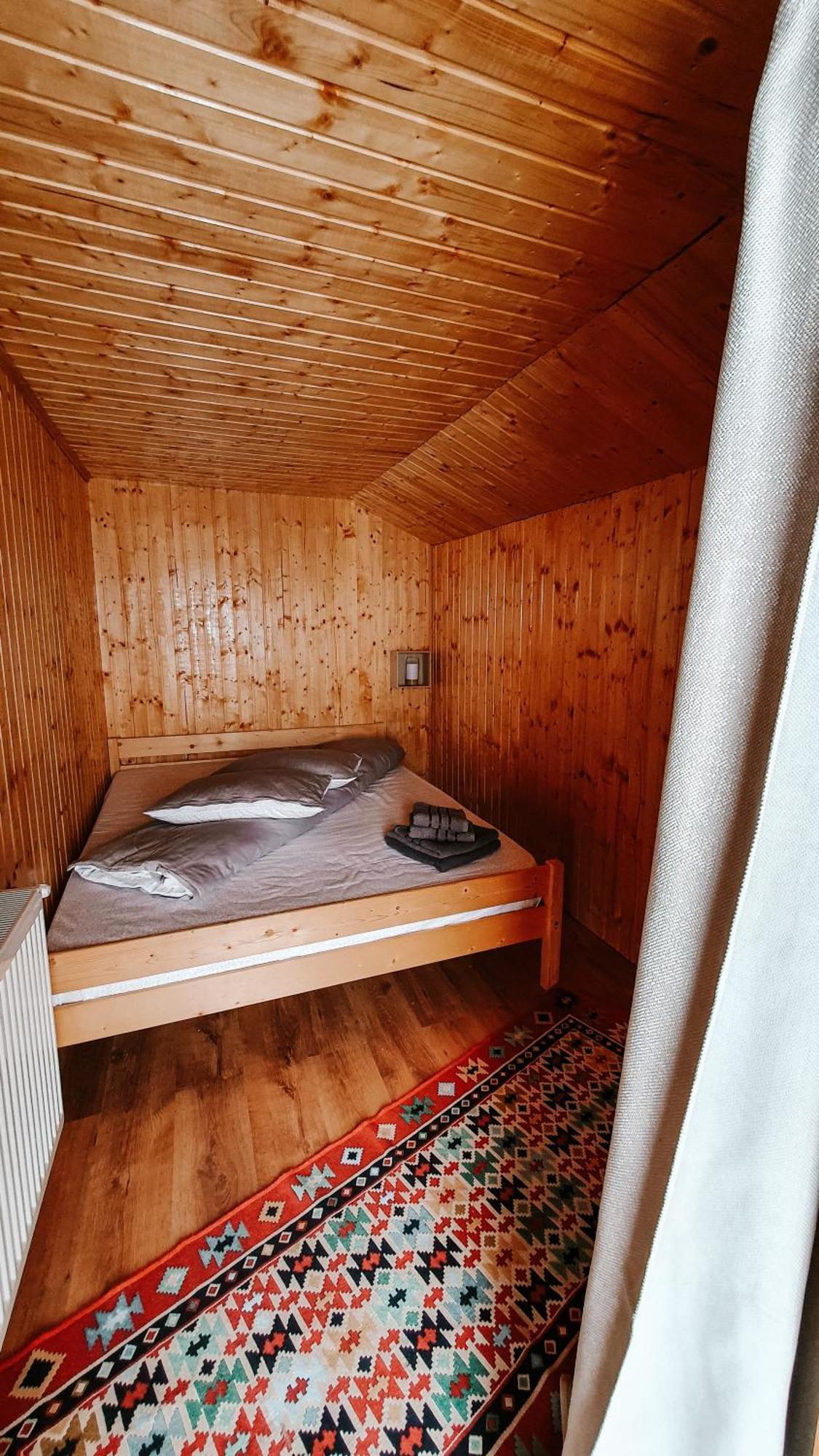 La Cabana, Corbeni Szoba fotó